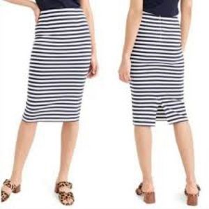 NWT jcrew Knit pencil skirt in stripe Cabo stripe navy size 6
